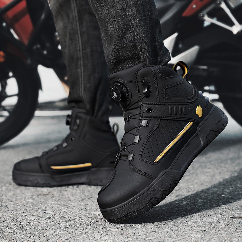 أحذية ركوب الدراجات النارية لل - مراجعة Cycling Shoes For Commute وسعره